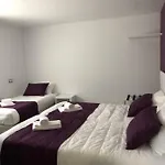 Gasthof Pinoyhouse Fátima