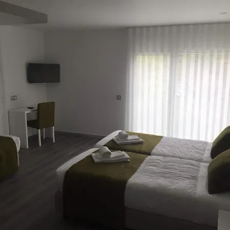 Pinoyhouse 3* Fátima