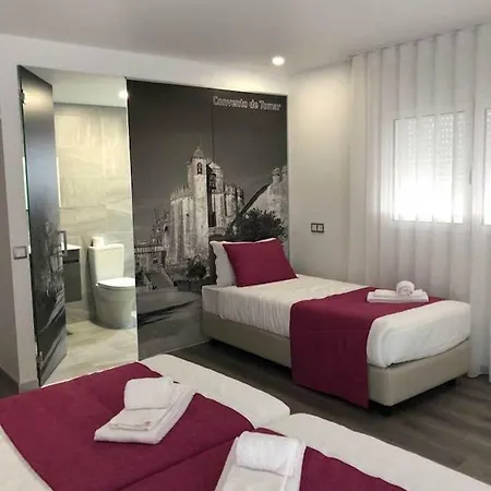 Pinoyhouse בית הארחה פאטימה