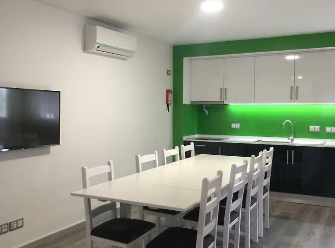 Pinoyhouse Pensjonat Fátima